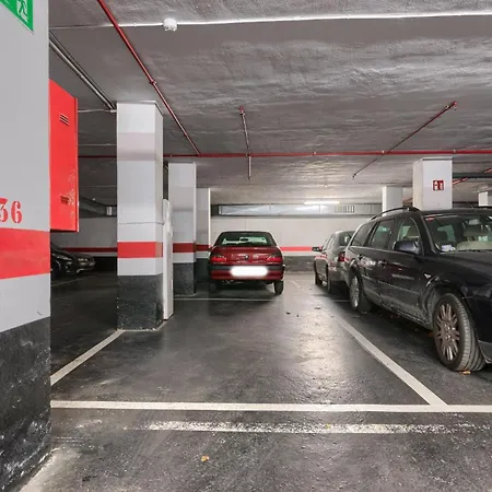 Piso Especial Bec Cruces Garaje Apartamento