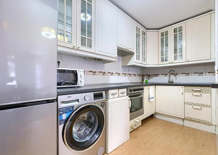 Апартаменты Piso Especial Bec Cruces Garaje *